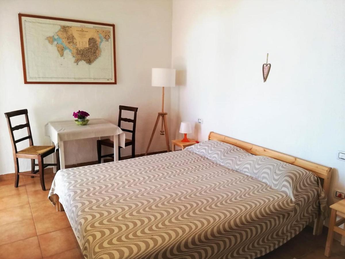 Cala Vinagra House Bed and Breakfast Carloforte  Exteriör bild